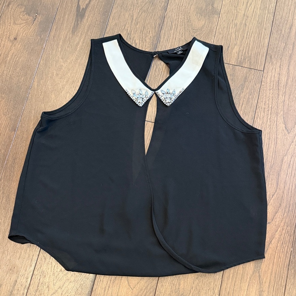 Iris Los Angeles Black Sheer Sleeveless Top Embellished Collar Medium C16-014